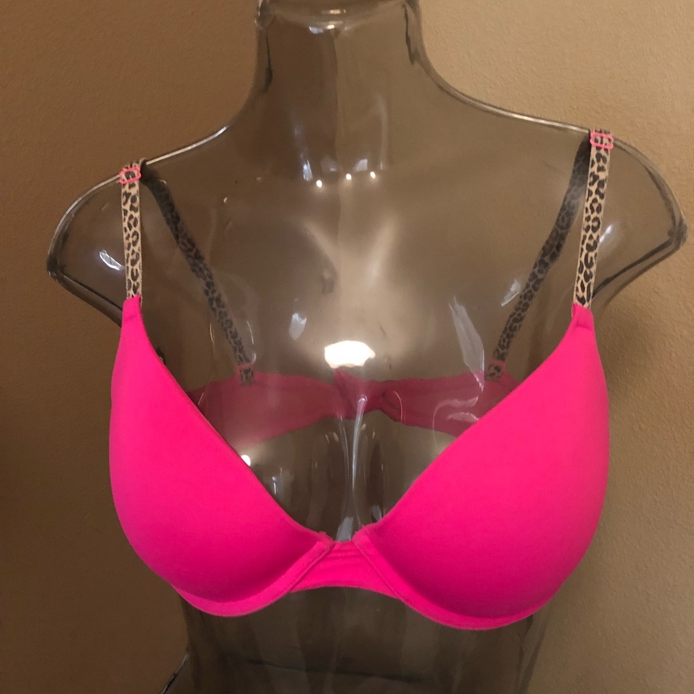 VS Pink Bra